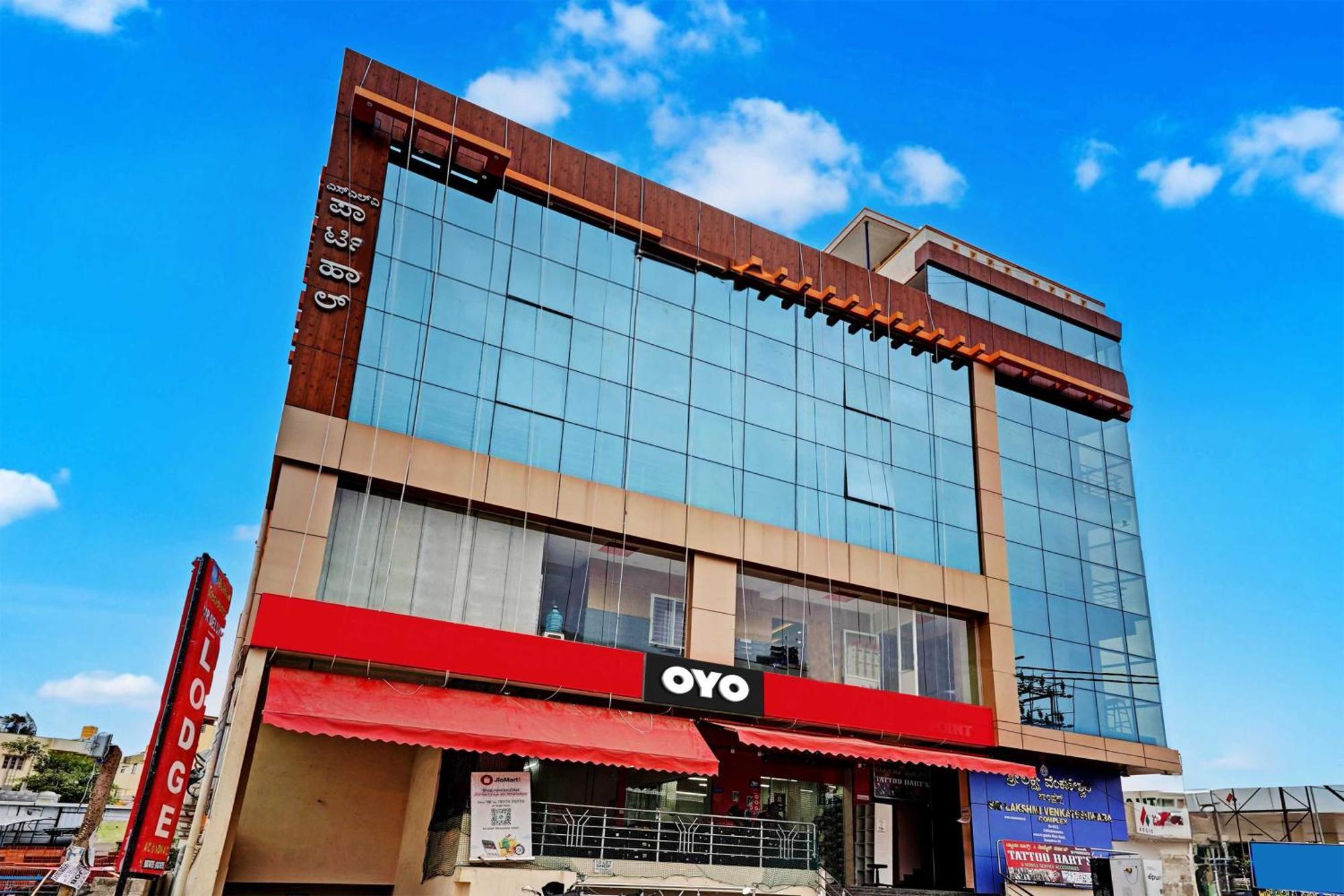 Hotel O Flagship Mr Lodge Bangalore Buitenkant foto